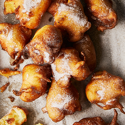 apple-fritters-with-cinnamon-sugar